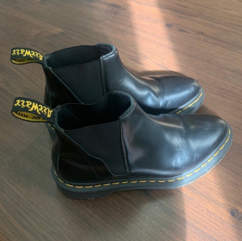 Chelsea doc martens